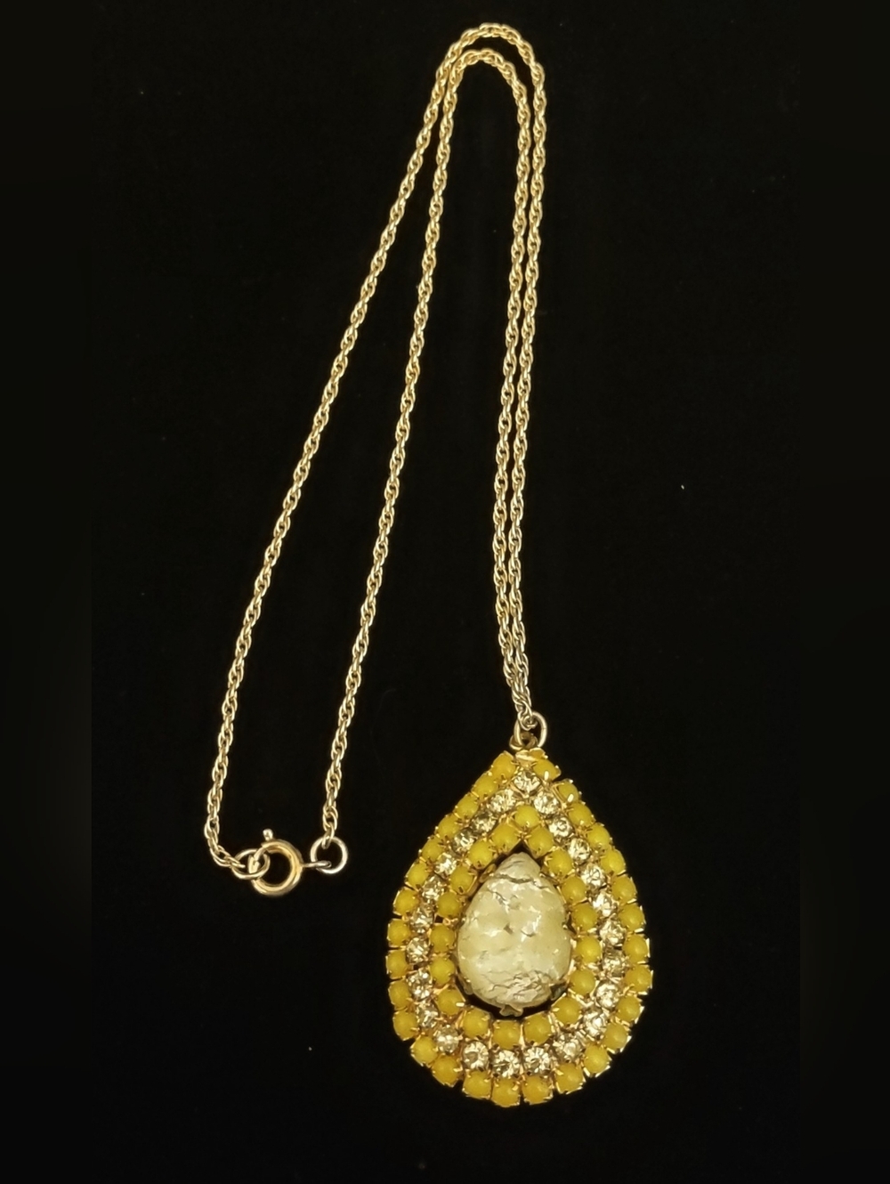 Vintage Yellow Teardrop Pendant Necklace